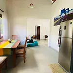 Travel Inn Deluxe Anniewatta