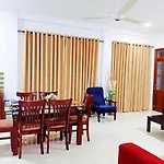 Saru Holiday Apartment - Up To 6 Guests
