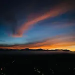 Beauty Hills