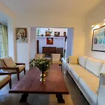 Margossa Residence Kandy