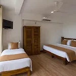 360 Lake View Hotel