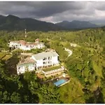 Sky Lodge