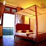 Cirute\' Talwatte, Kandy