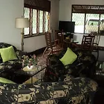Tamarind Tree Inn Kandy
