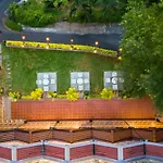 Eagle Regency Hotel