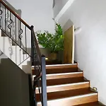 City Nest Inn