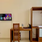 Easy Stay