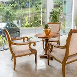 Rivora Gallery
