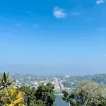 Villa Avora Ridge