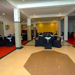 Water Front Hotel - Kandy
