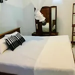 Hill View Hanthana Homestay