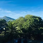 Hill View Hanthana Homestay
