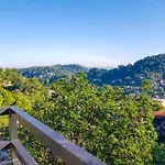 Lush Breeze Mount View