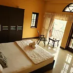 Breeze Villa Kandy