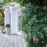 Organic Villa