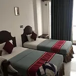 Eagle\'S Residence