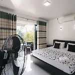 E-Stay Hanthana Kandy