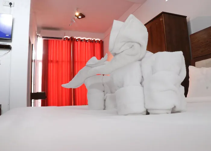Celonese Hotel & Restaurant Kandy