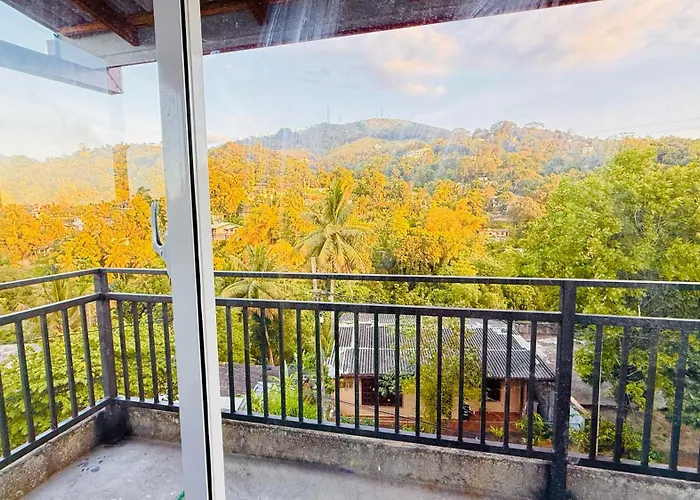 Kandy Green View Guest House