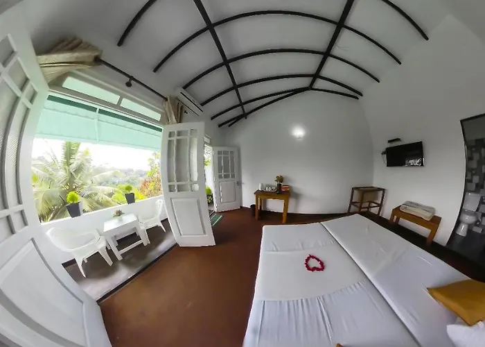 Kandy Mountain Cottage