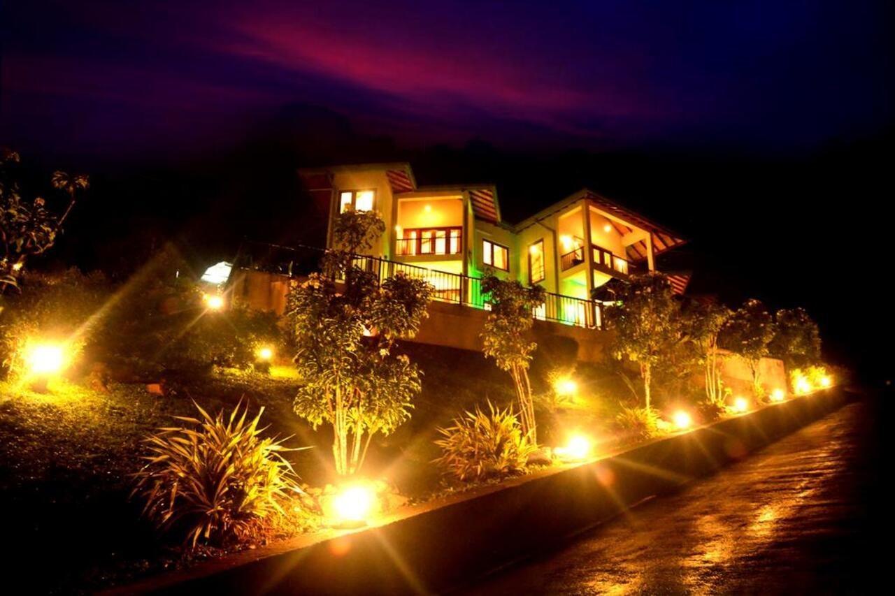 The Grand Hills Hotel