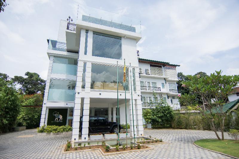 Hotel Capital O 249 Elephant Bathhotel Kandy