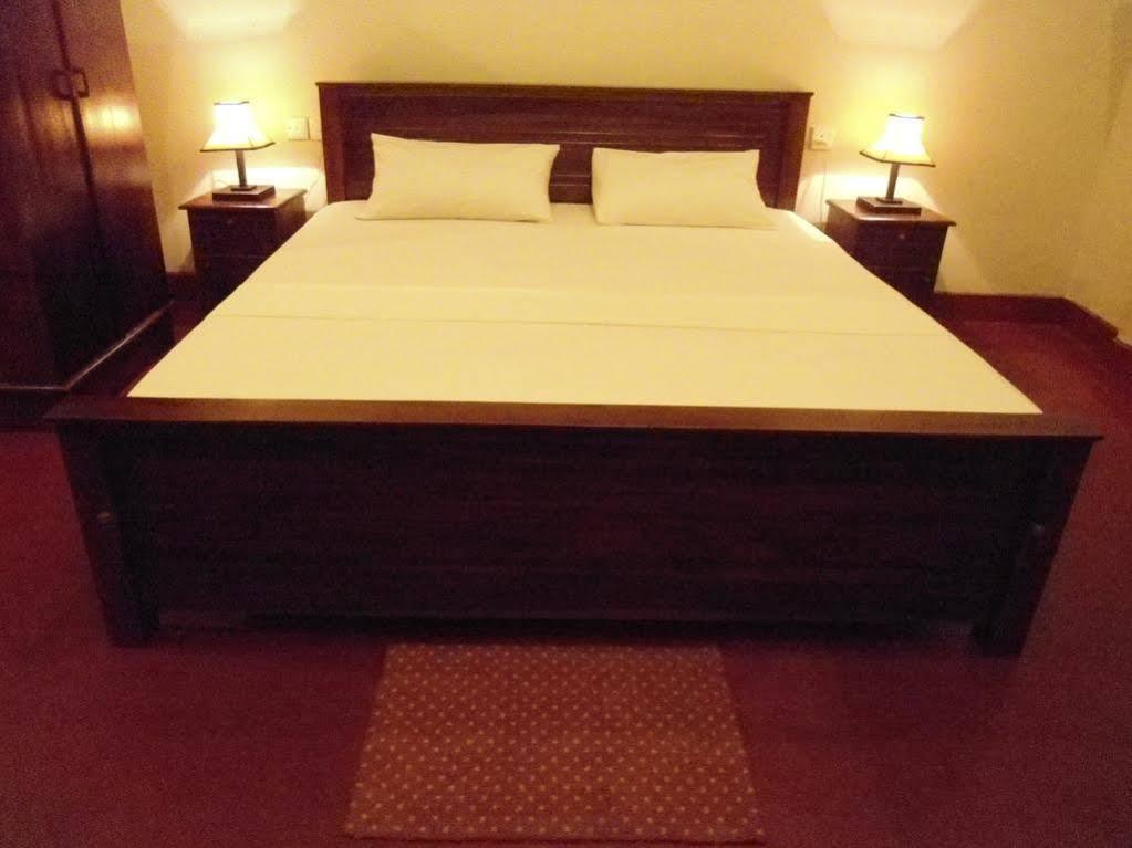 Reach Kandy