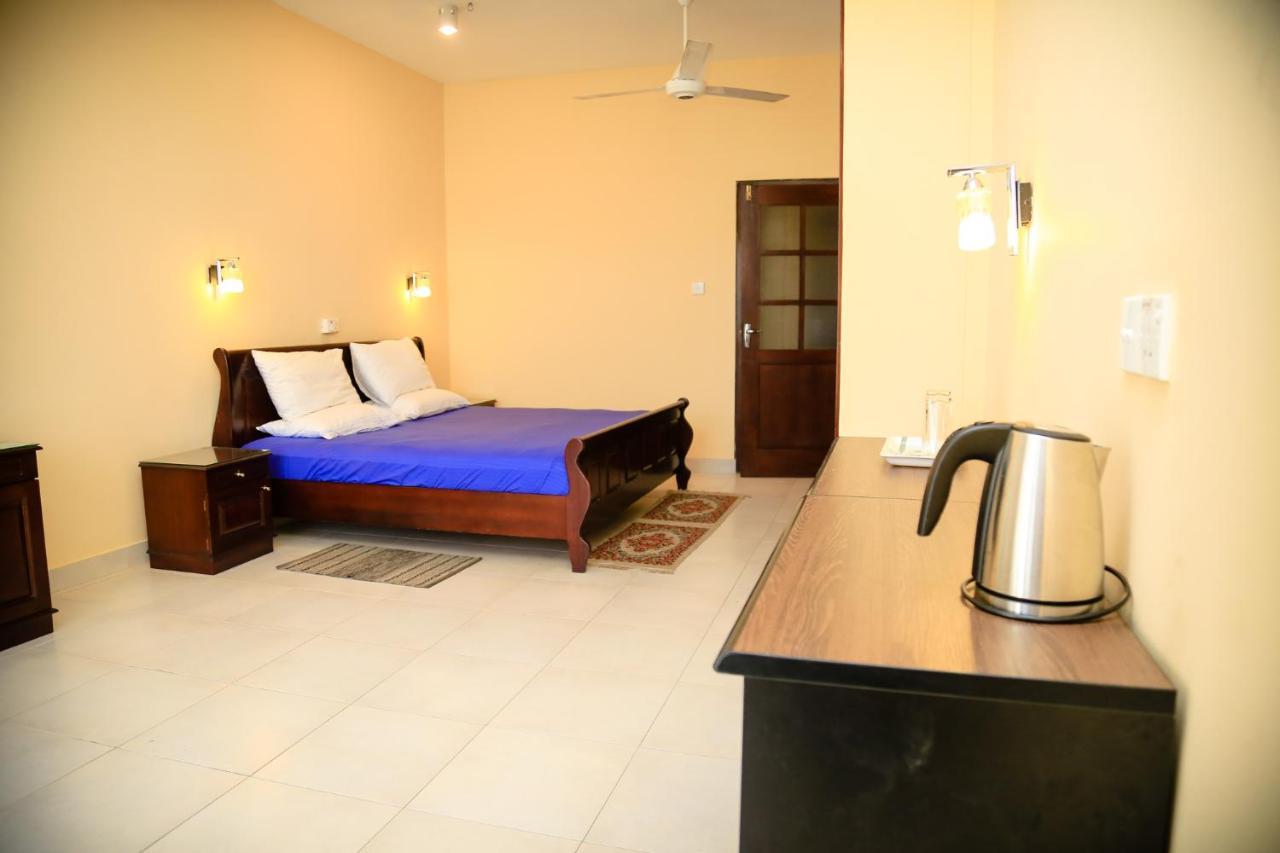 Freedom Lodge, *