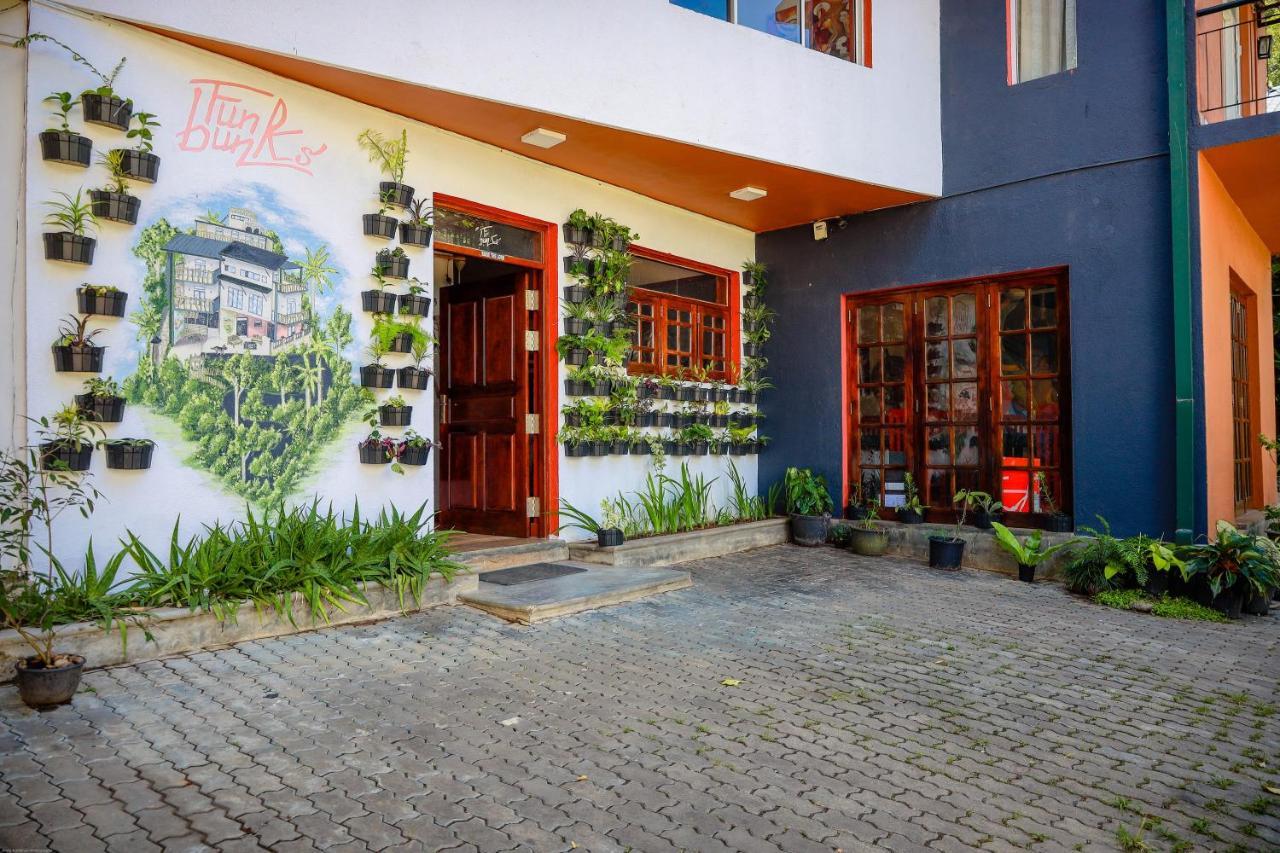 Hostel Funk Bunk - Mount View Hostel Kandy