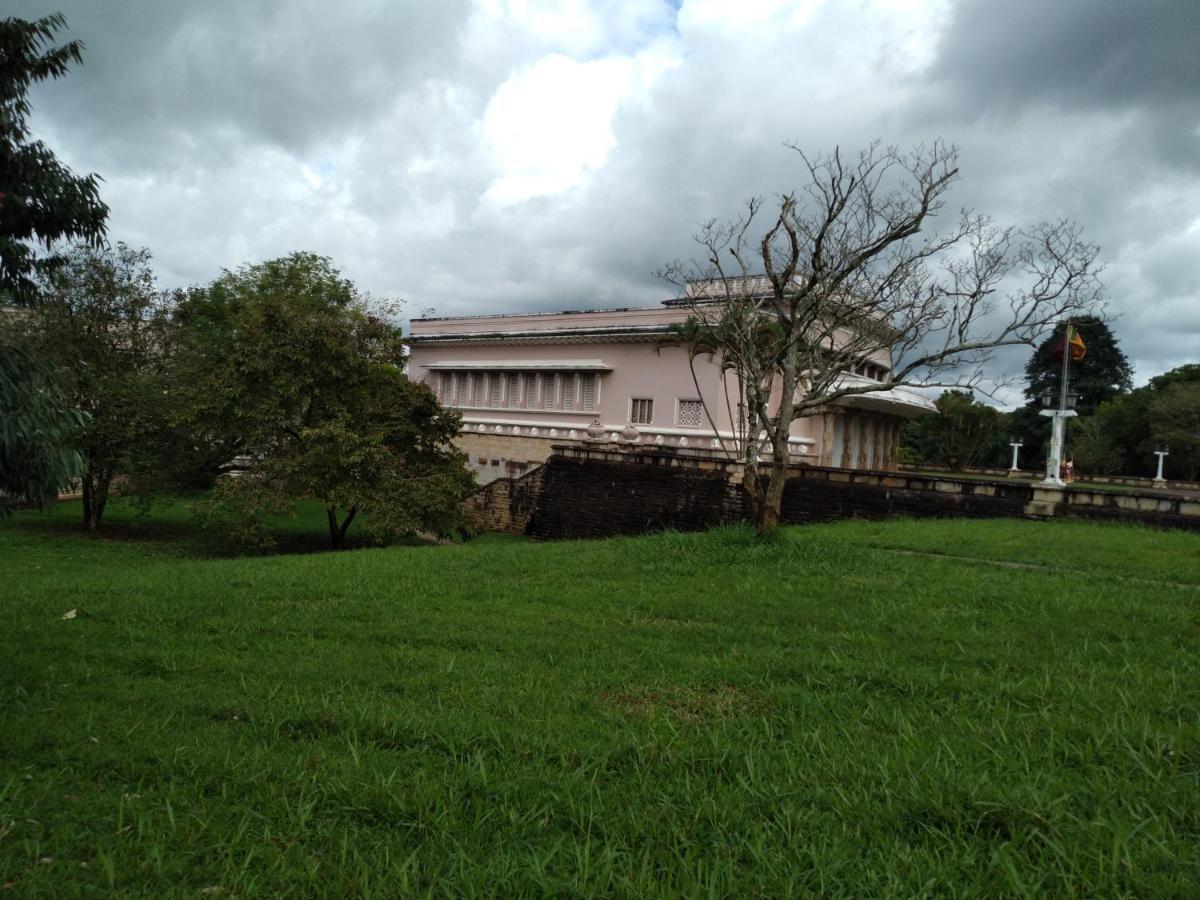Homestay Riverview Guest Kandy