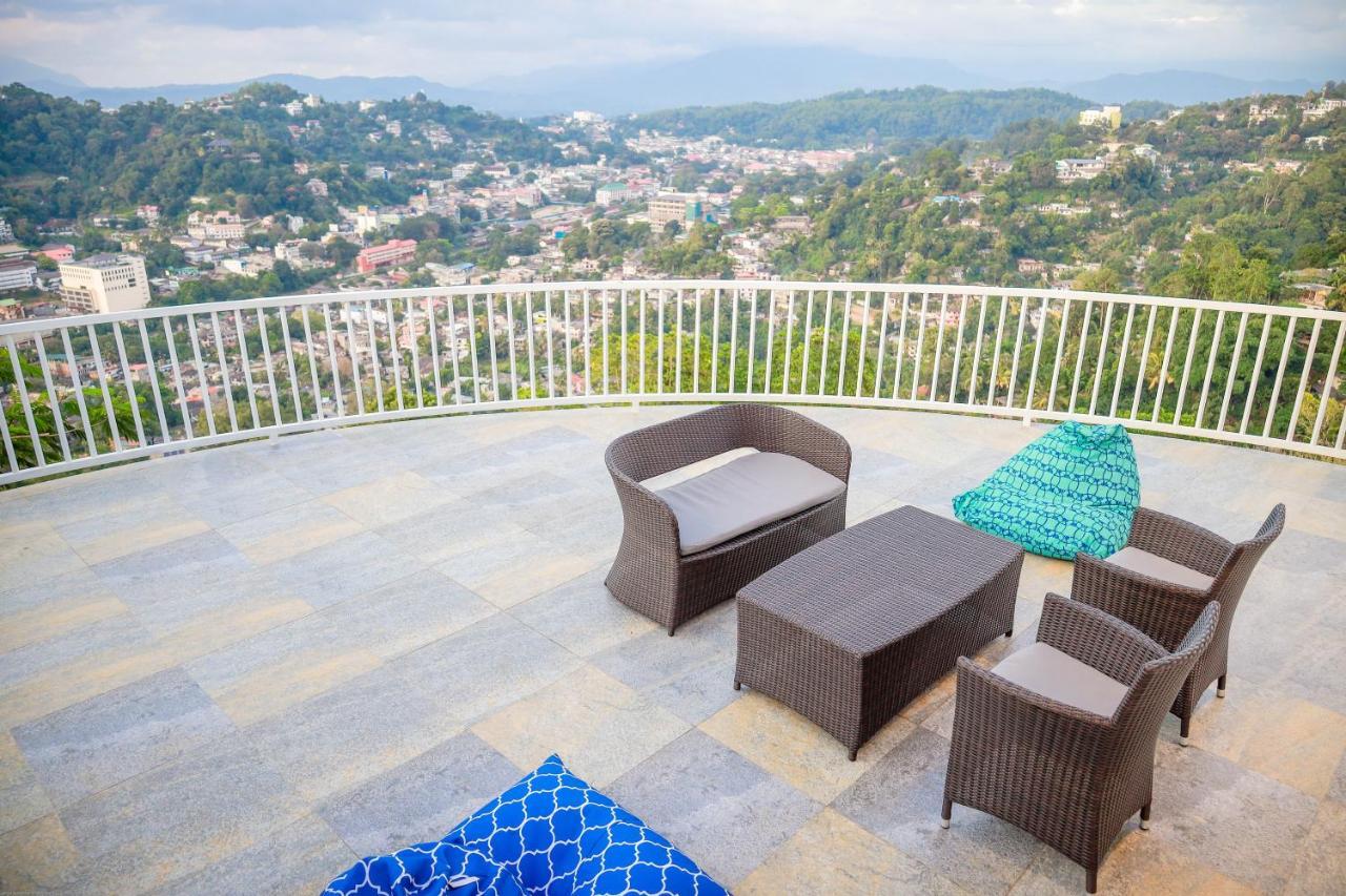 Hotel The Summit 5*