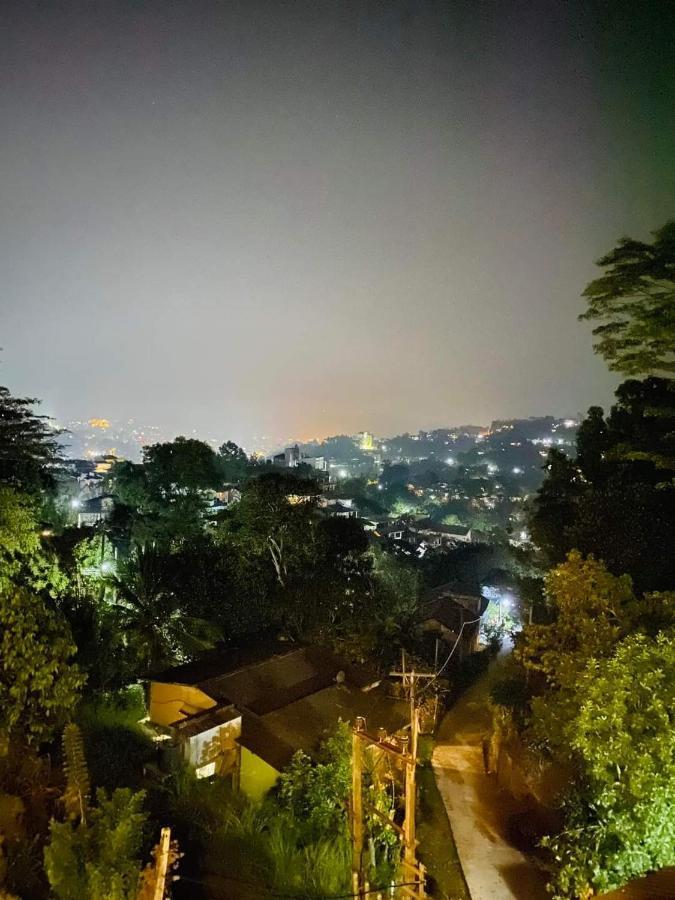 Bed & Breakfast Mountain View Kandy