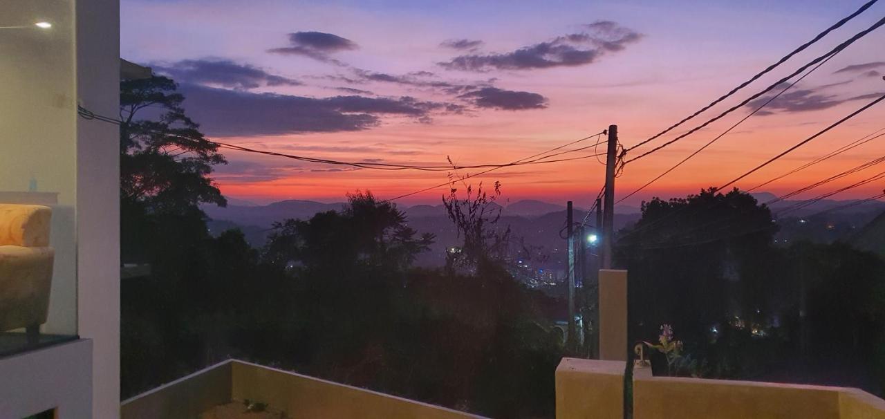 Kandyan View 