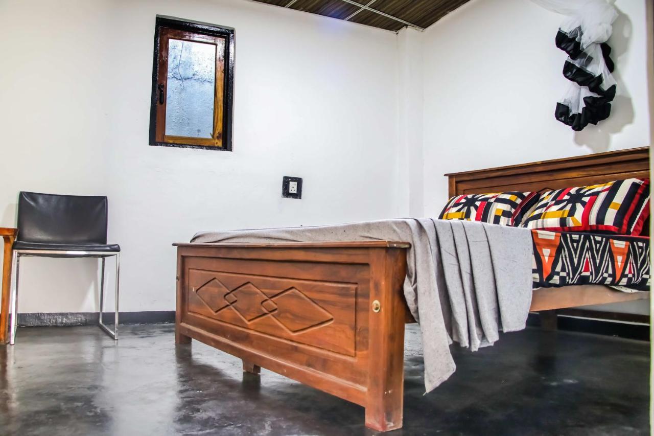 Bed & Breakfast House *