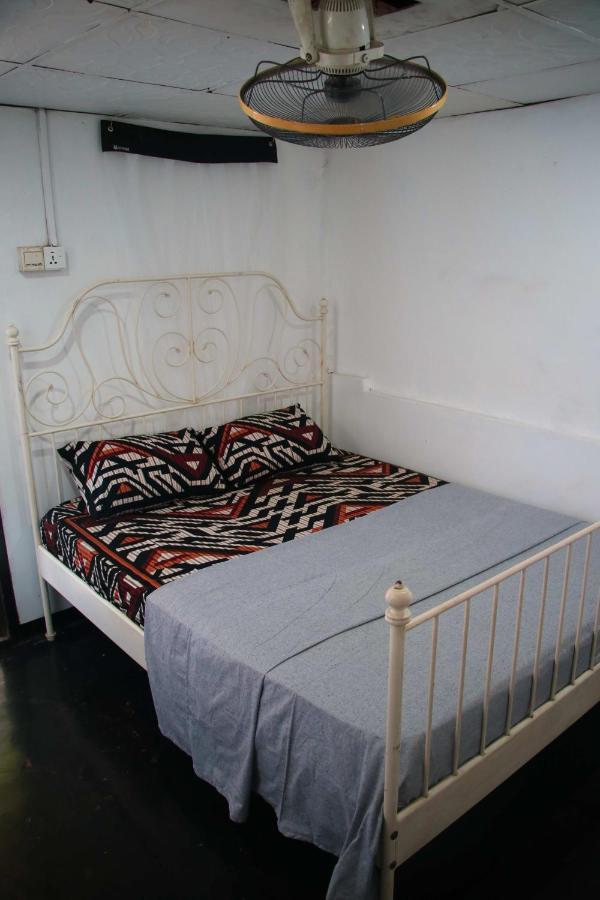 House Bed & Breakfast