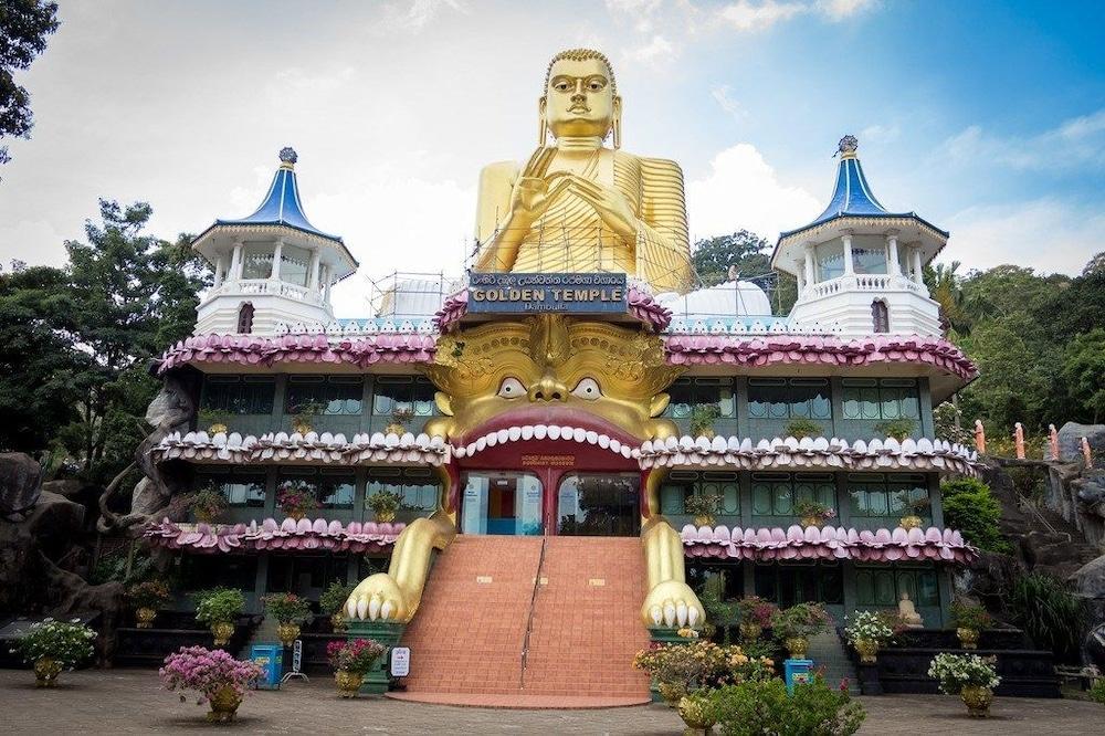 Thilanka Hotel