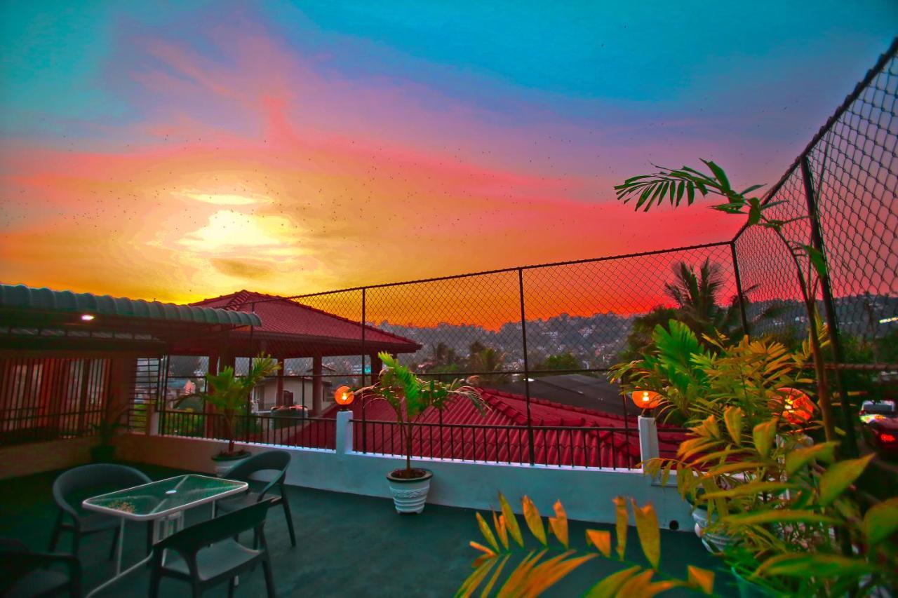 Kandyan Fo Rest Apartment Kandy