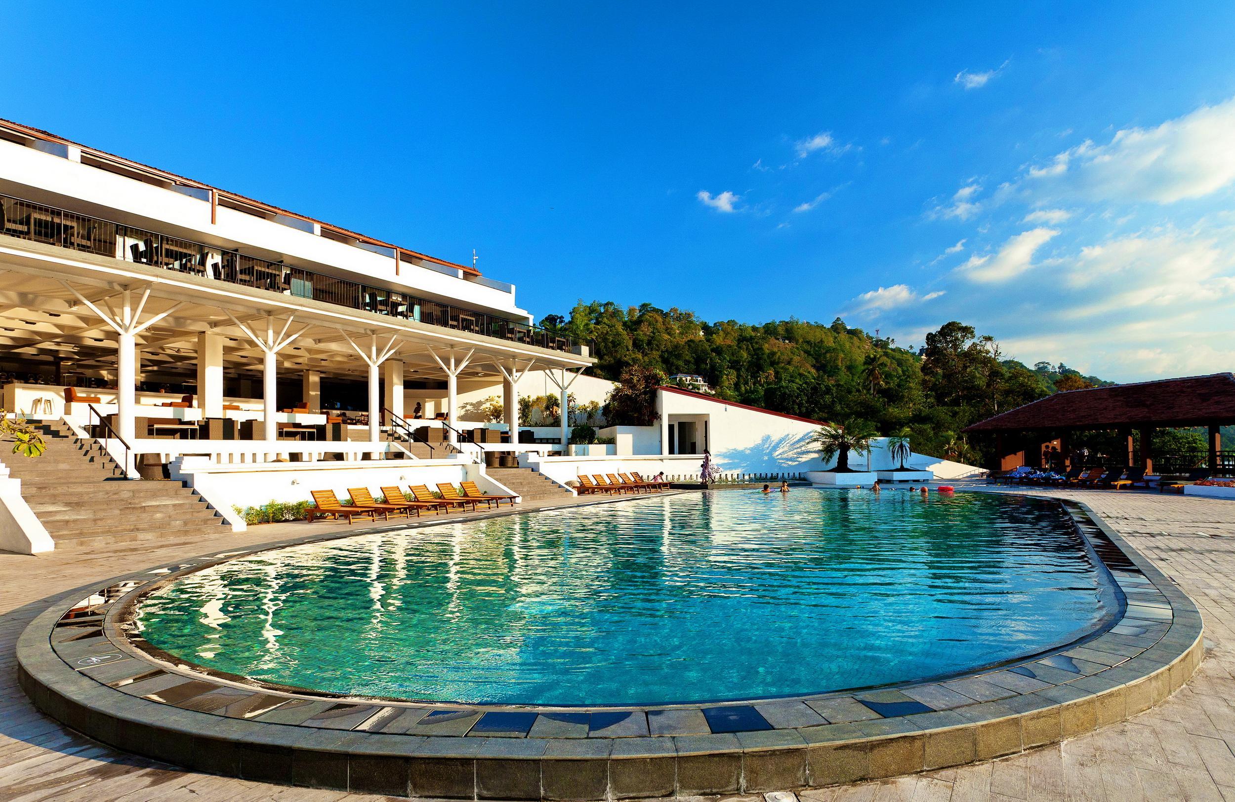 Cinnamon Citadel Hotel 4*