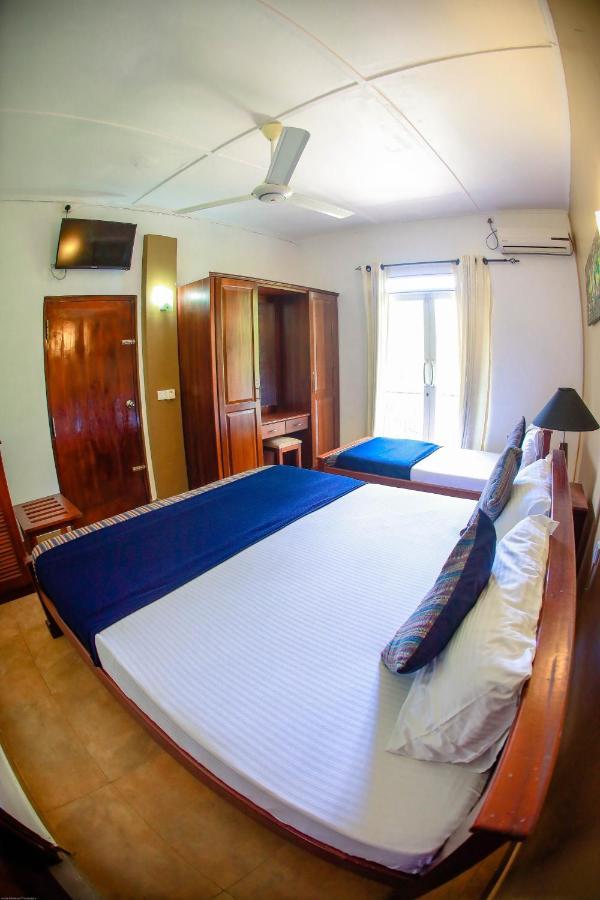 Funk Bunk - Mount View Hostel Kandy