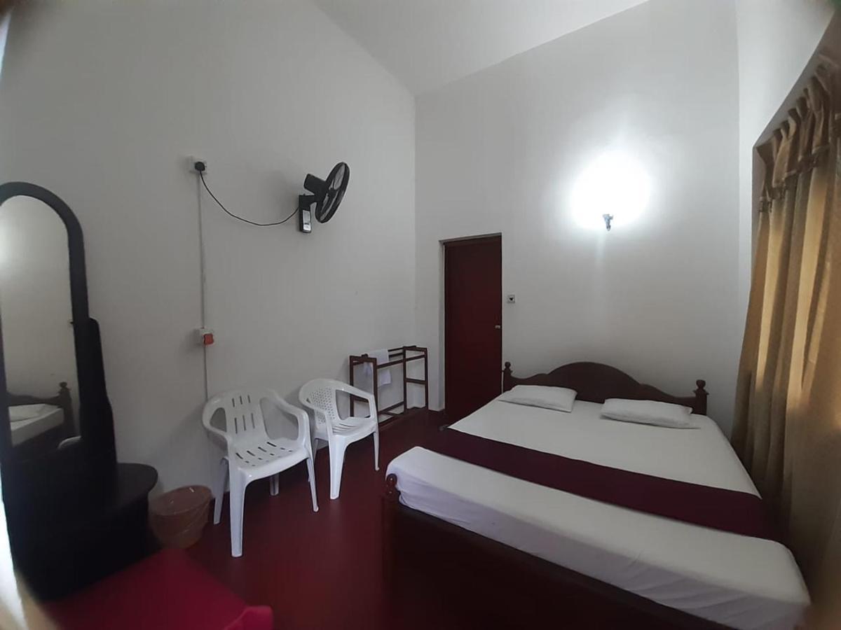 Hostel Lazy Bear In Kandy