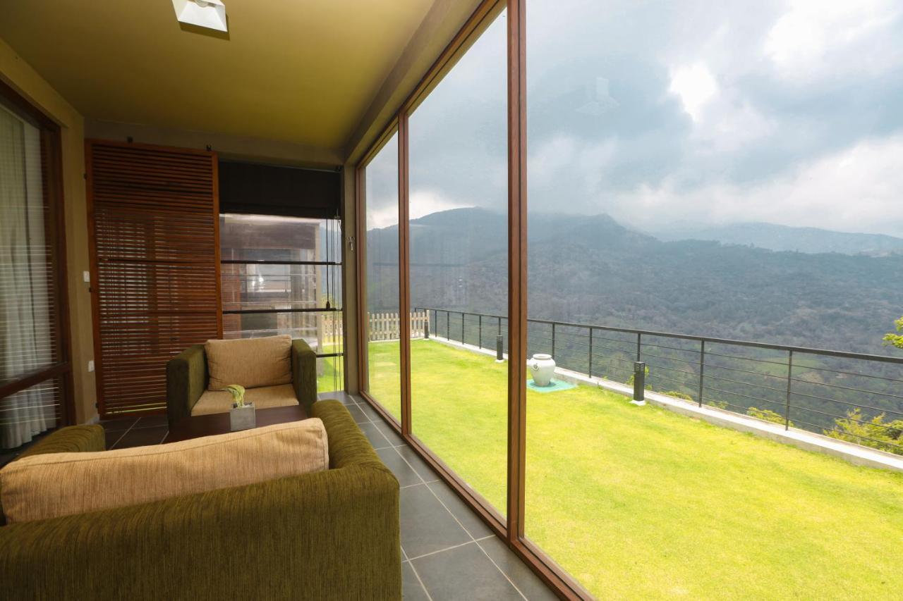Shady Hills -hunnasgiriya Hotel