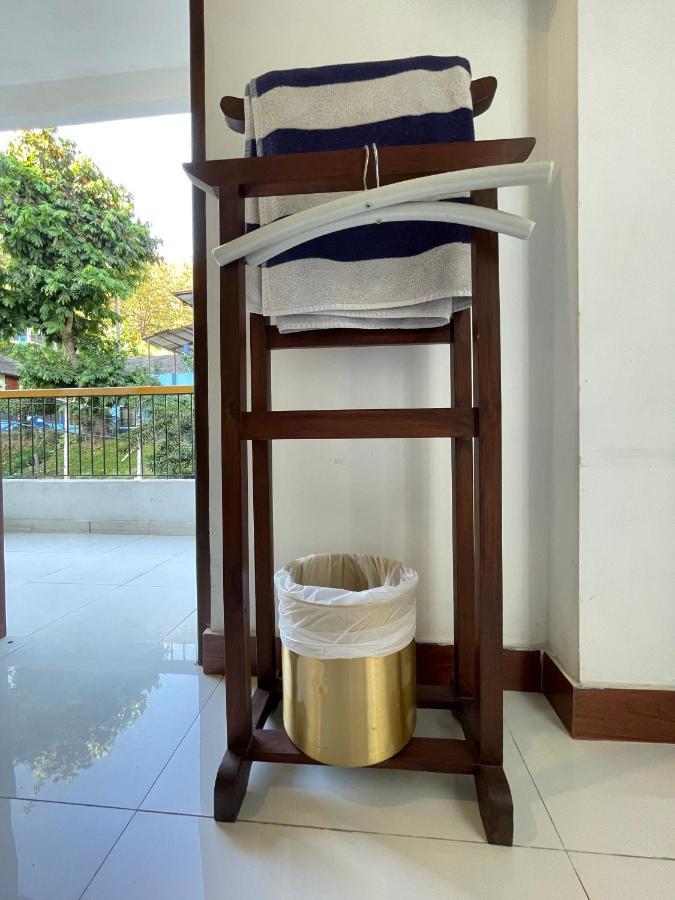Eagle's 3* Kandy