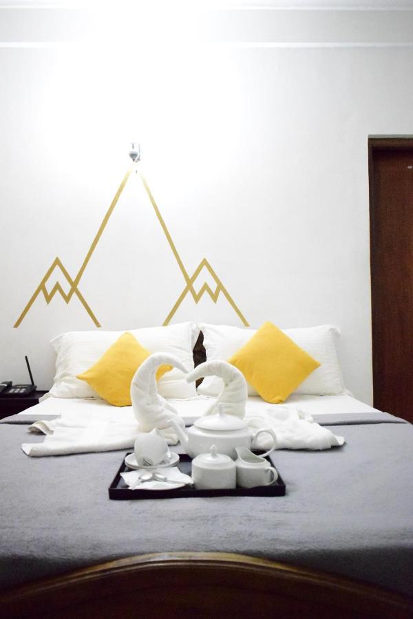 Hotel Paradise Kandy