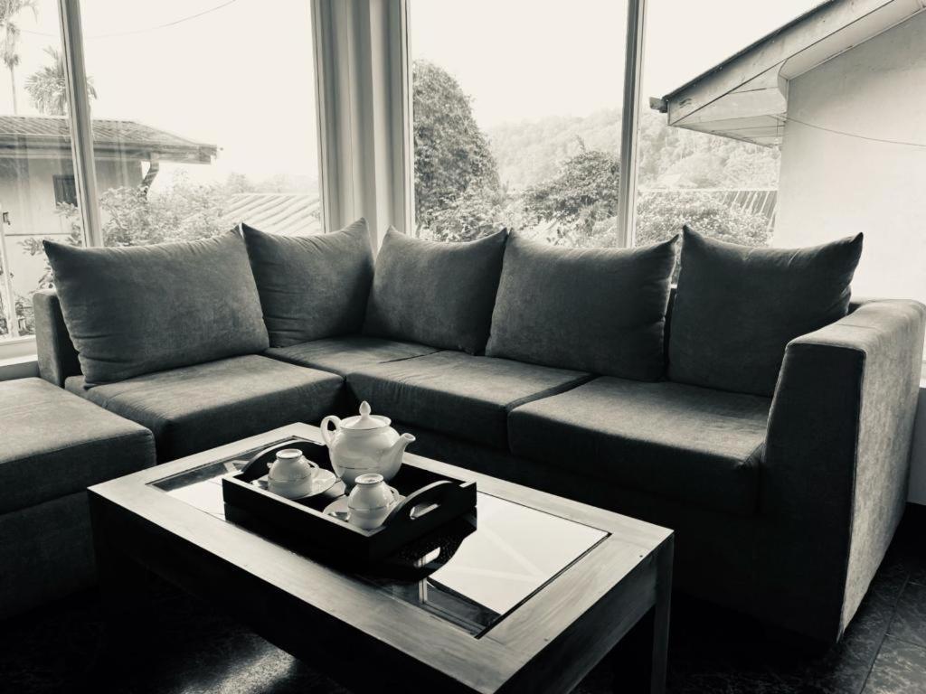 The Round Guest house Kandy
