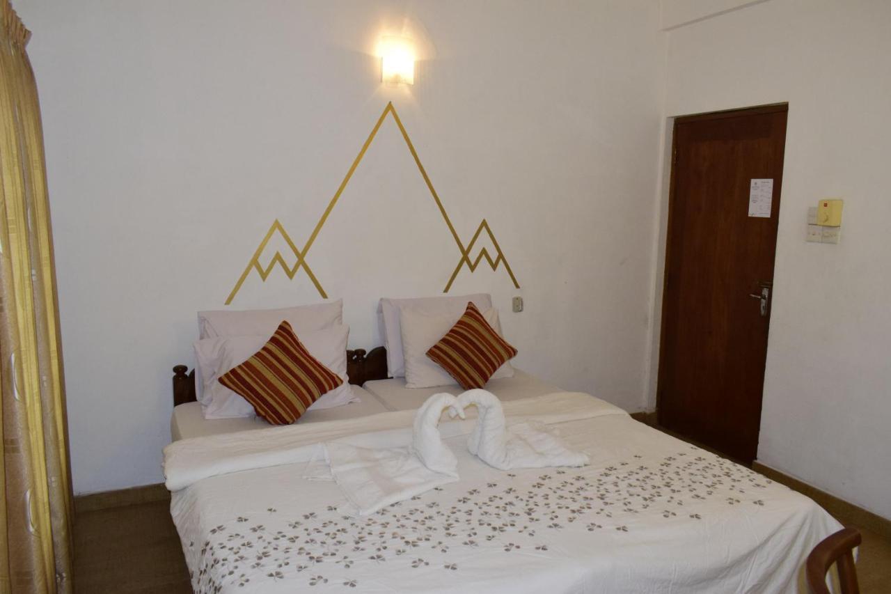 Hotel Paradise Kandy