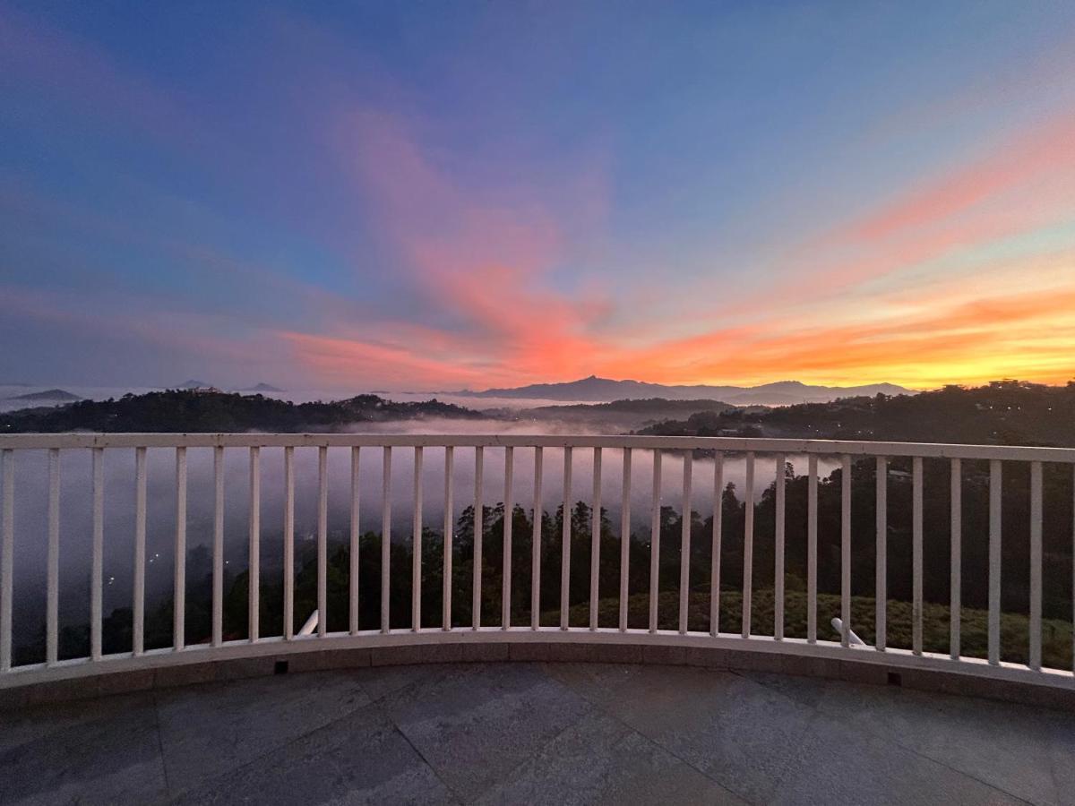 The Summit Kandy
