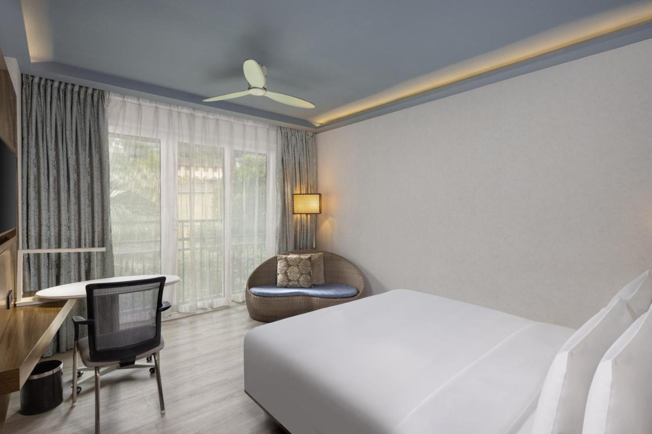 Radisson 4*
