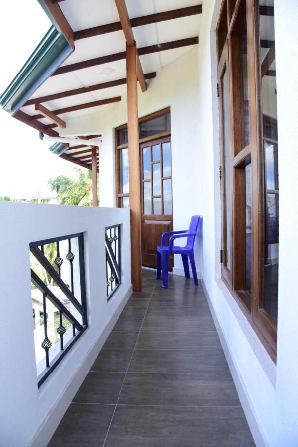 Saru - Up To 6 Guests