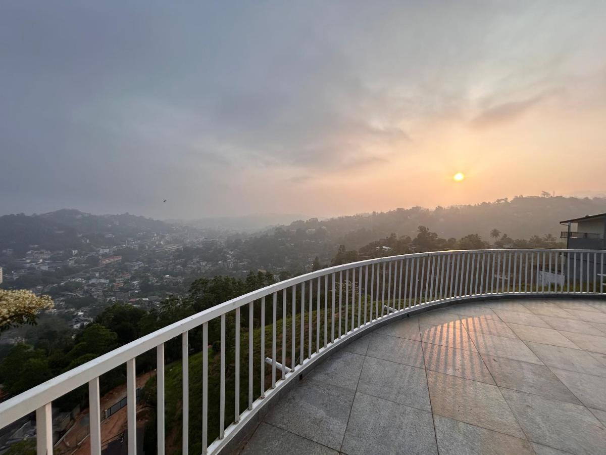 The Summit Kandy