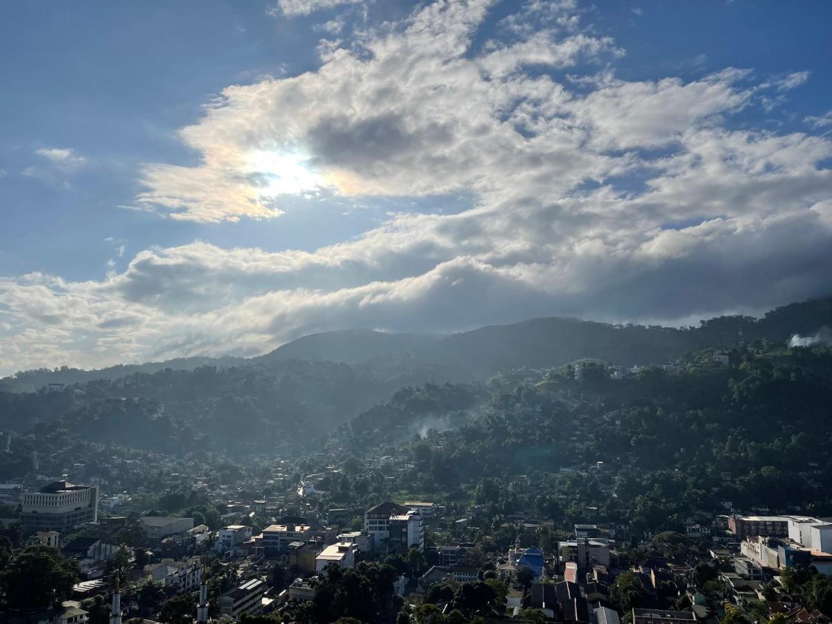 The Skydeck Kandy